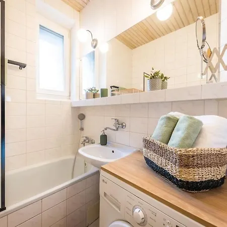 公寓 I & I Apart, Garage - Historical Old Town *