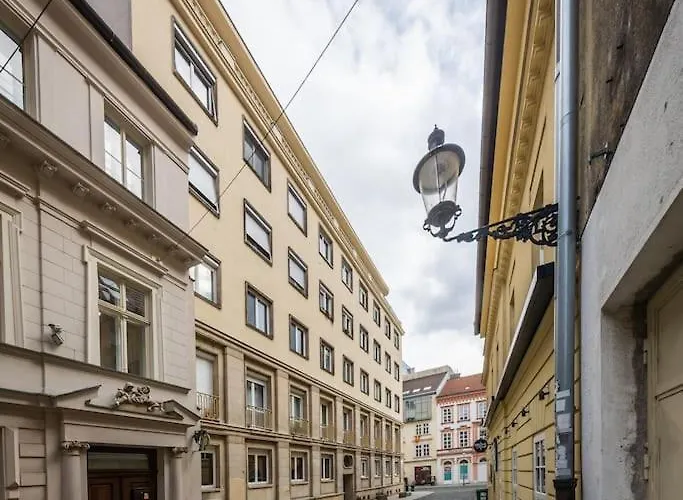 Apartmán I & I Apart, Garage - Historical Old Town Bratislava